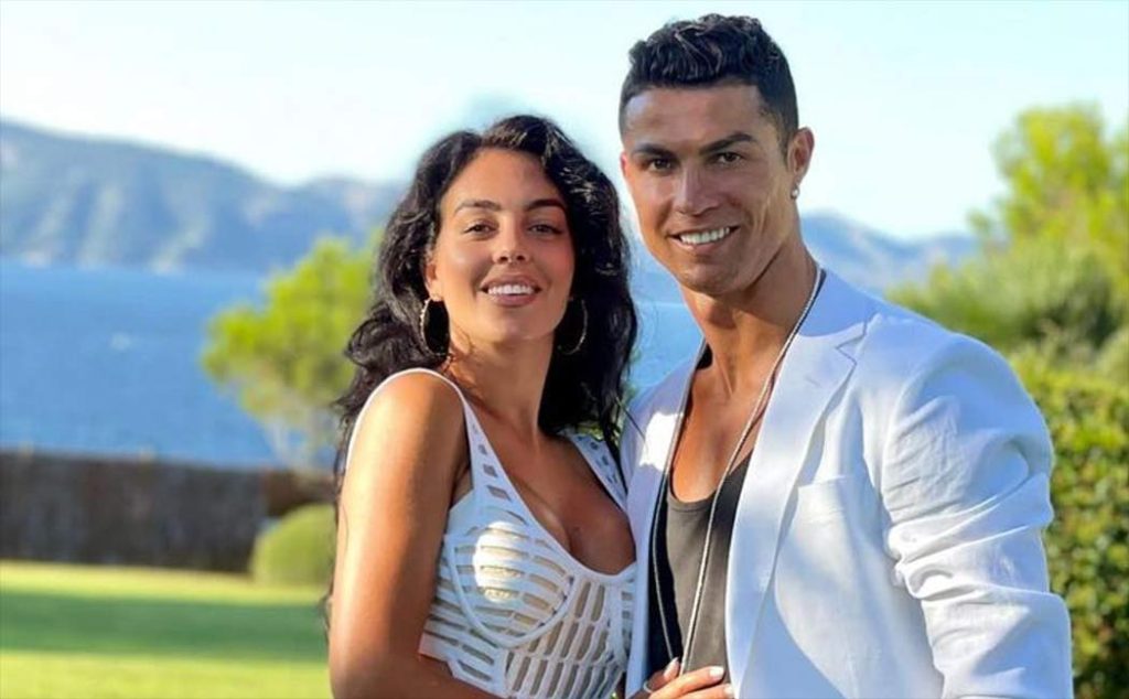 Cristiano y Georgina comparten primera foto después de la pérdida de su bebé