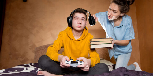 Problemas frecuentes entre papás y adolescentes y cómo solucionarlos