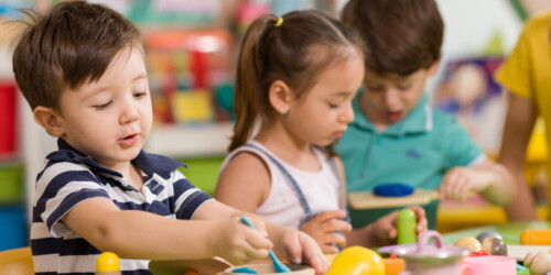 Multi inteligencia: ¿qué es y cómo desarrollarla en tus hijos desde que nacen?