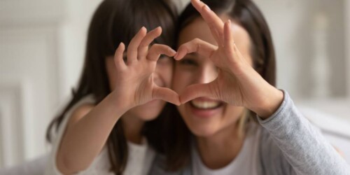 Cómo es la maternidad de una mamá millennial