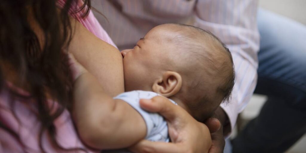 bebe que no puede lactar por frenectomia
