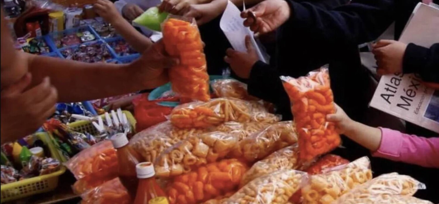 comida chatarra en escuelas