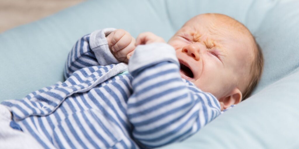 ¿Qué es la regresión del sueño en bebés?