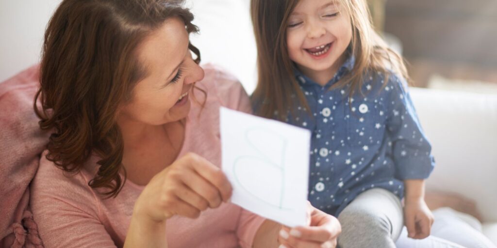 Frases que tu hijo necesita escuchar para su autoestima