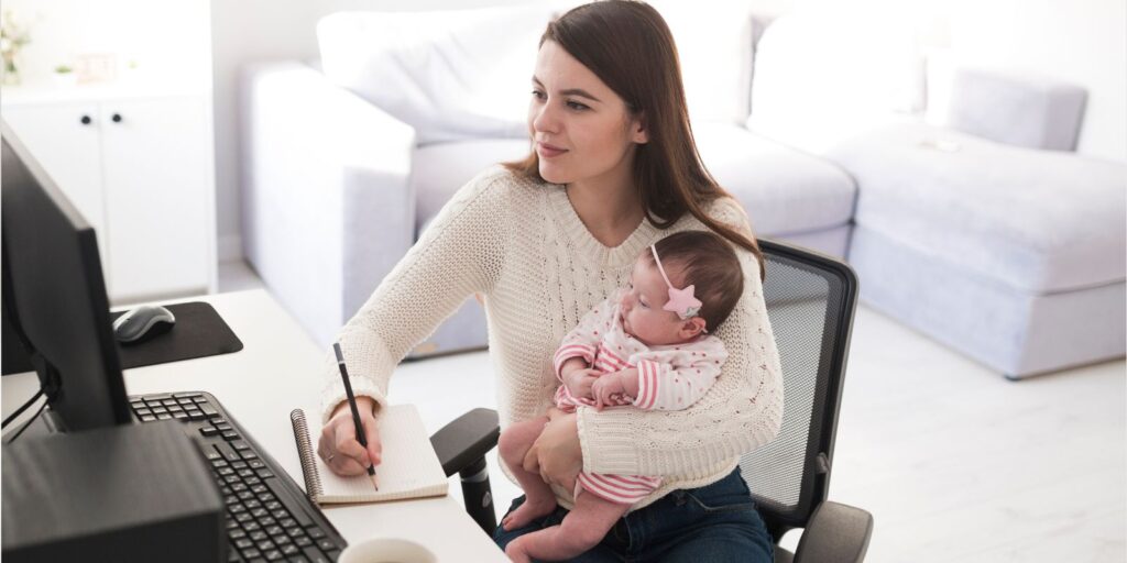 3 tips para crecer laboralmente siendo mamá