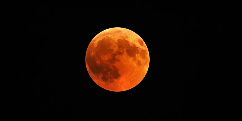 Eclipse Lunar 2025: ¿Afecta en el embarazo?