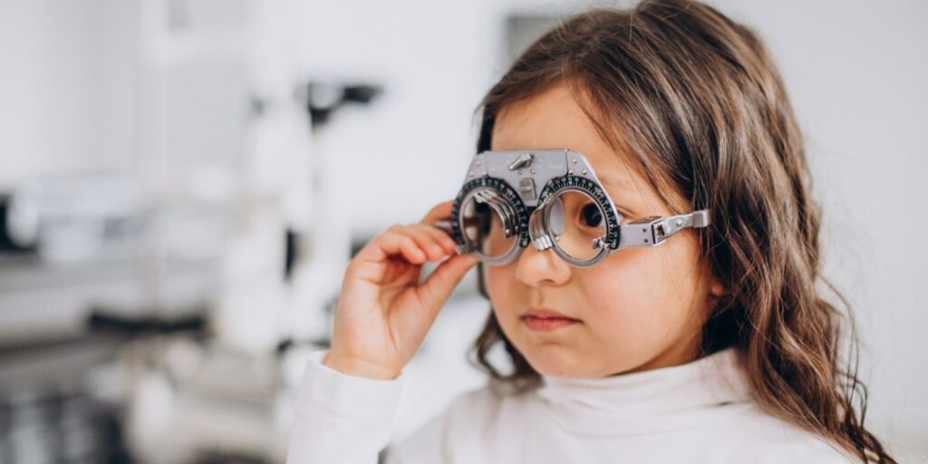 Aumentan casos de miopía en todo el mundo, conoce las razones