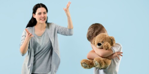 Por qué gritarle a los niños no funciona y qué hacer en vez de eso