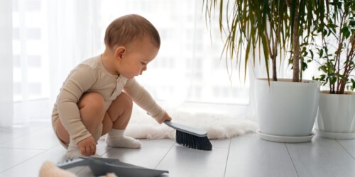 Quehaceres que puede hacer tu hijo… según su edad
