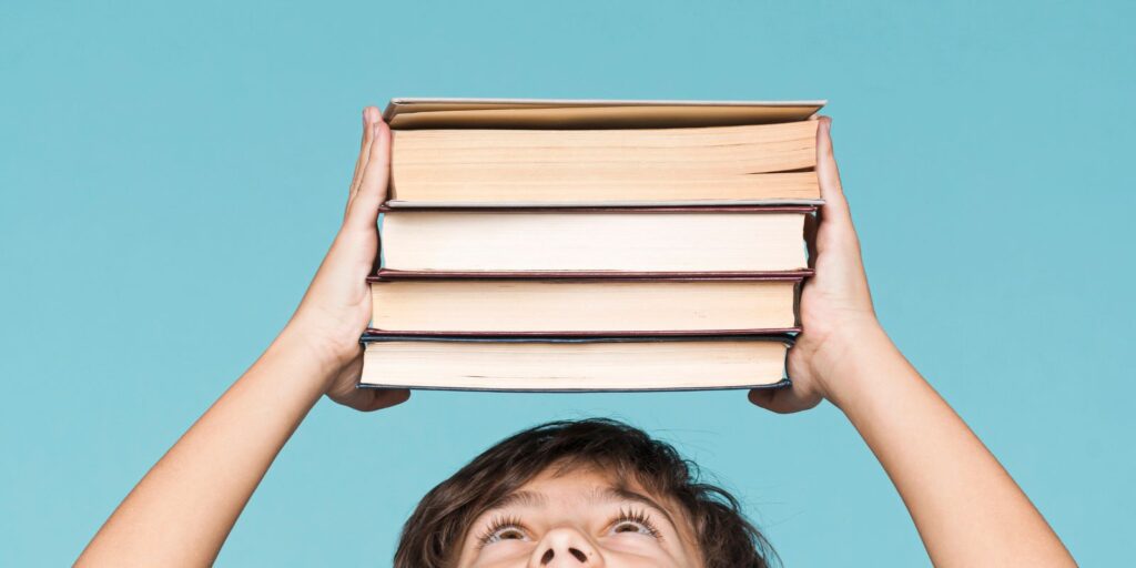 Día del Libro: Beneficios de leer con tus hijos… ¡hasta medio año de ventaja en la escuela!